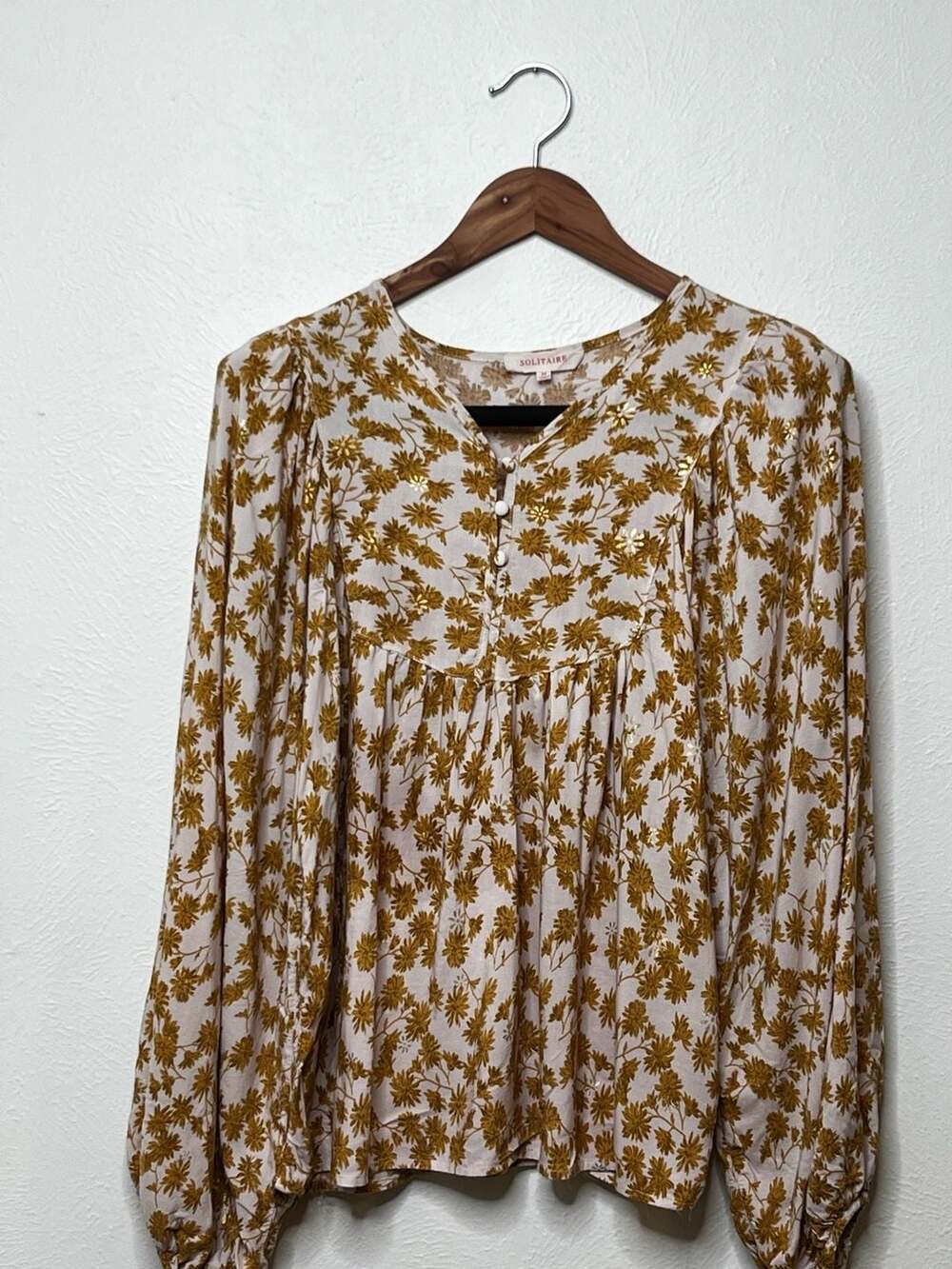 Solitaire Floral Print Boho Blouse with Gold Metallic Detail and Puff Sleeves